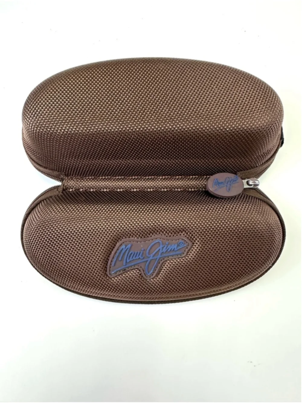Maui Jim brown zippered sunglass case Clamshell clip